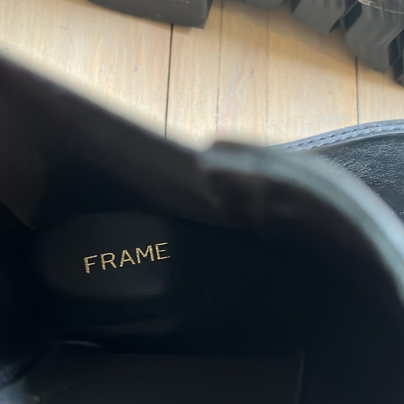 New! Frame 'Le London' Chelsea Booties Black Leather 9 US 39.5 EU 39 - Picture 10 of 10